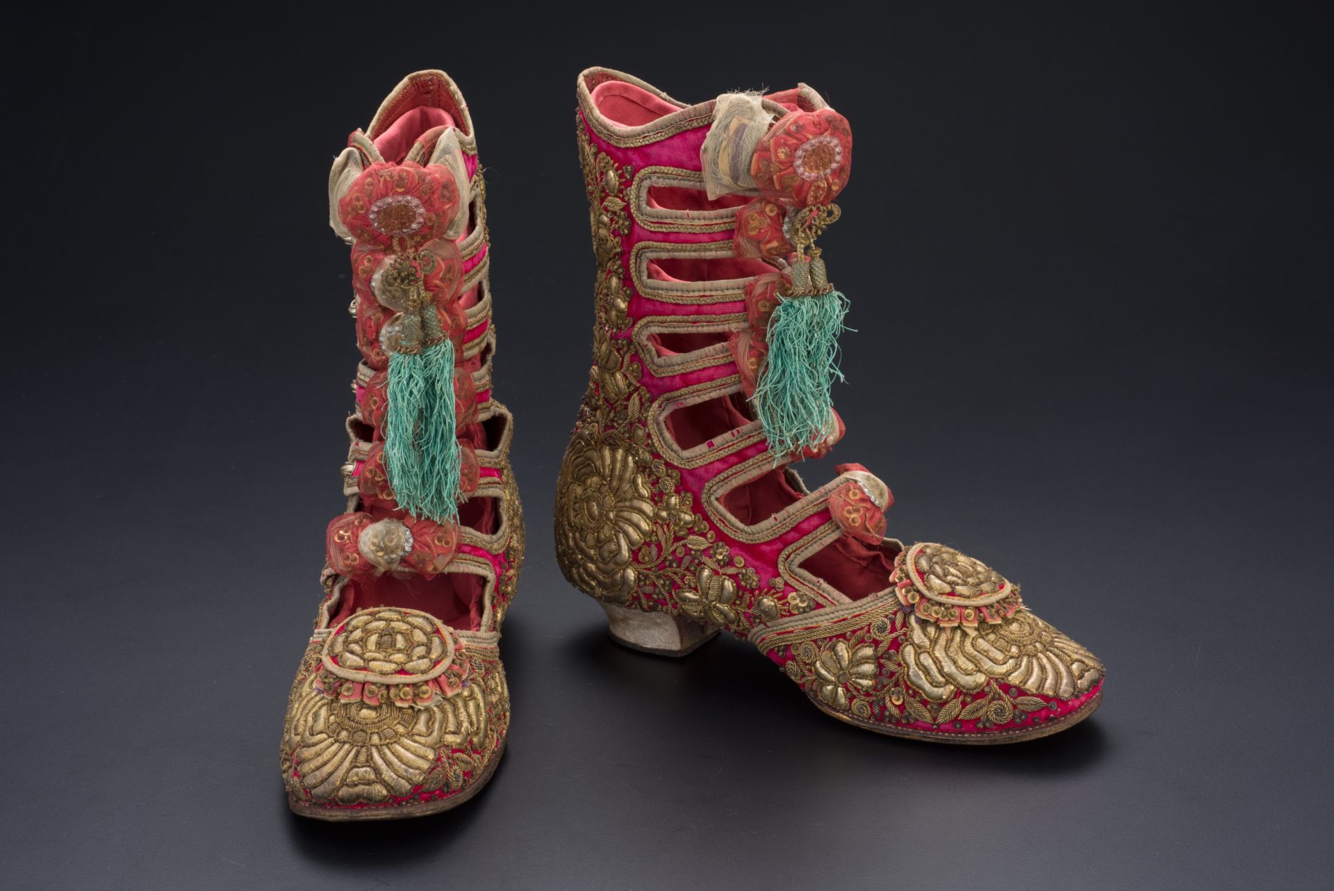 【亞太博物館連線專欄】娘惹珠飾及刺繡—文化轉譯的創意流動